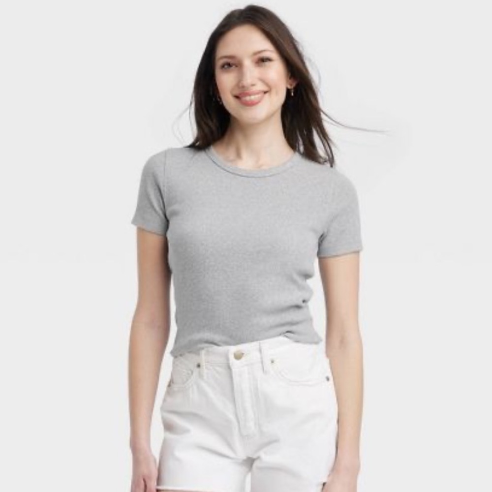 2 PACK gray T-shirts